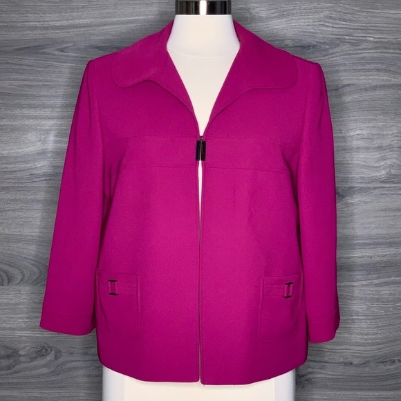 Tahari Fuchsia Snap Jacket Size 10P - Picture 1 of 6
